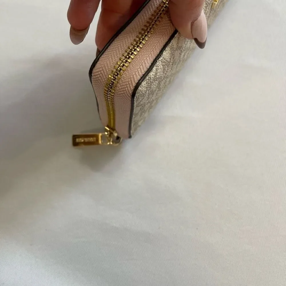 Michael Kors Jet Set Vanilla Pink Wallet